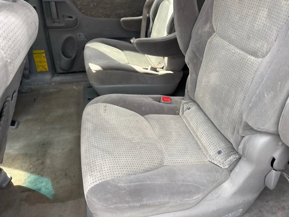 2009 Toyota Sienna 2nd Gen - Image 8 of 17