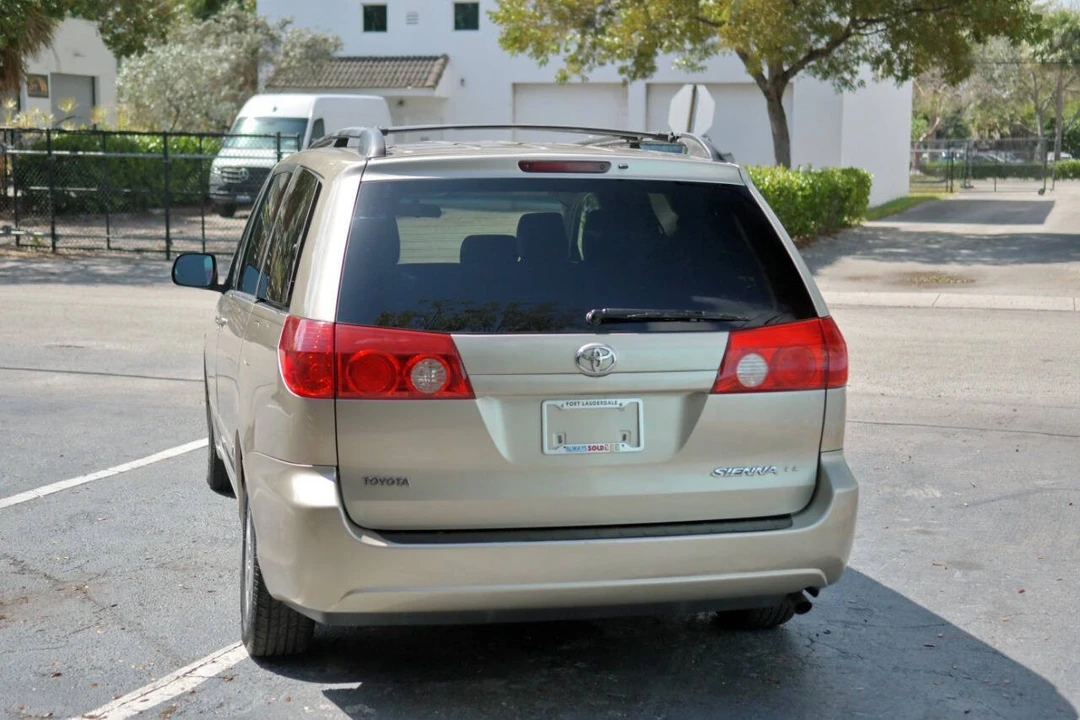 2009 Toyota Sienna 2nd Gen - Image 12 of 12