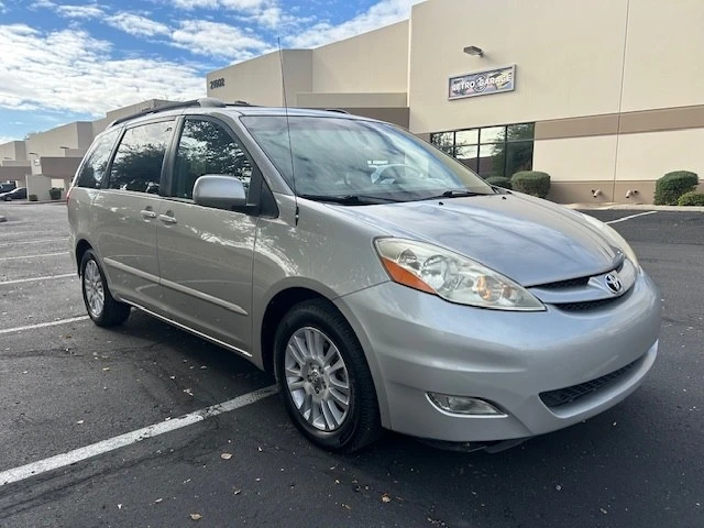 2009 Toyota Sienna 2nd Gen - Image 2 of 21
