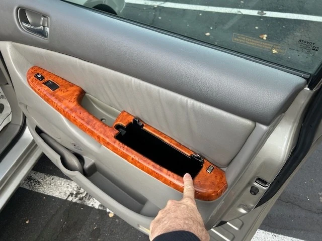 2009 Toyota Sienna 2nd Gen - Image 15 of 21