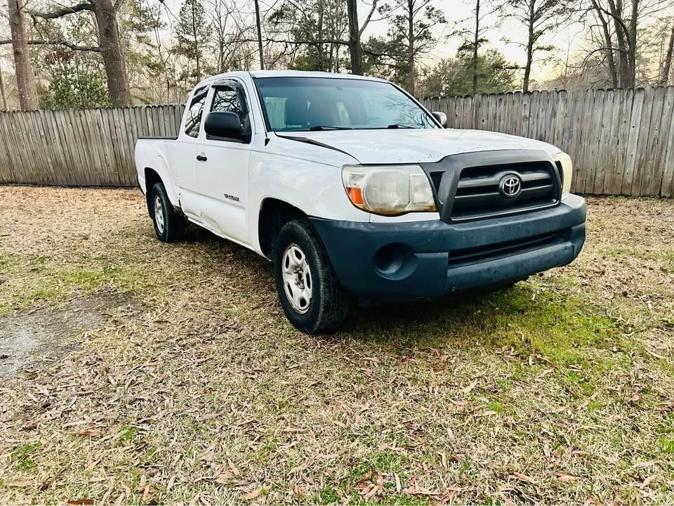 2009 Toyota Tacoma 2nd Gen - Image 2 of 7
