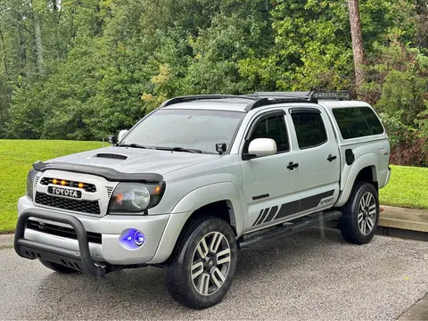 2009 Toyota Tacoma Double Cab TRD Off-Road Pickup 4D 5 ft