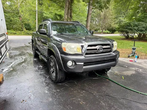 2009 Toyota Tacoma Double Cab TRD Off-Road Pickup 4D 5 ft