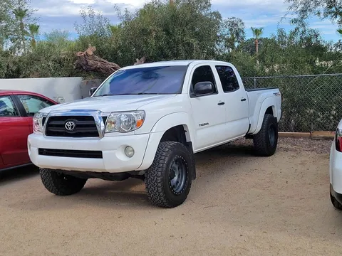 2009 Toyota Tacoma Double Cab TRD Off-Road Pickup 4D 6 ft
