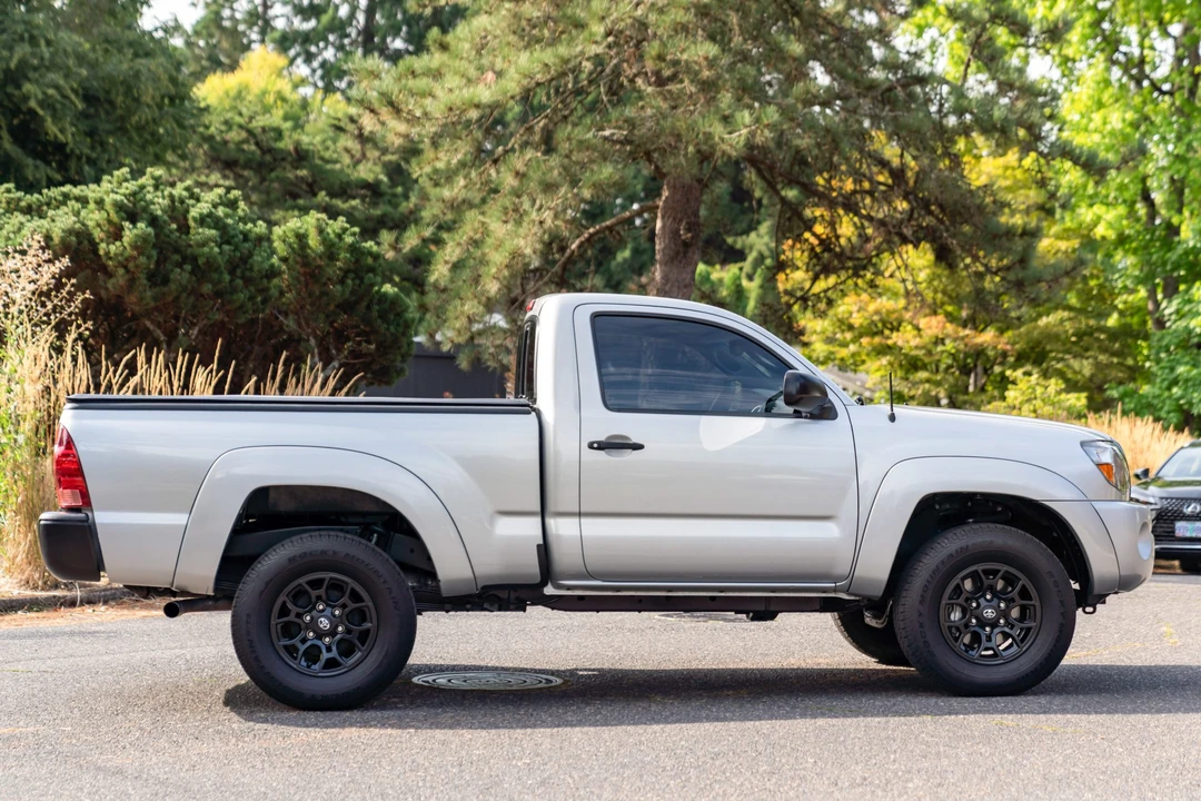 2009 Toyota Tacoma 2nd Gen - Image 4 of 31