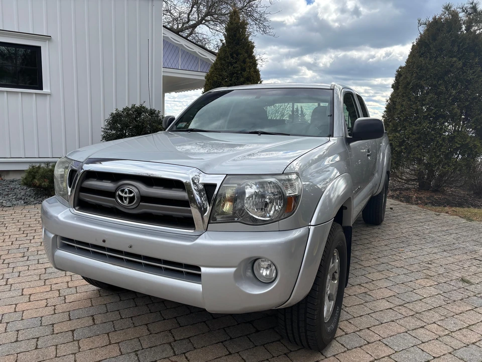 2009 Toyota Tacoma 2nd Gen - Image 7 of 31