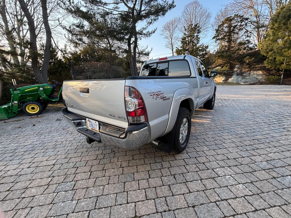 2009 Toyota Tacoma 2nd Gen - Image 12 of 31