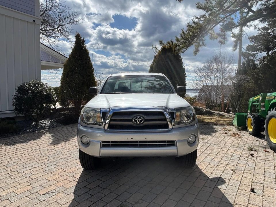 2009 Toyota Tacoma 2nd Gen - Image 6 of 31