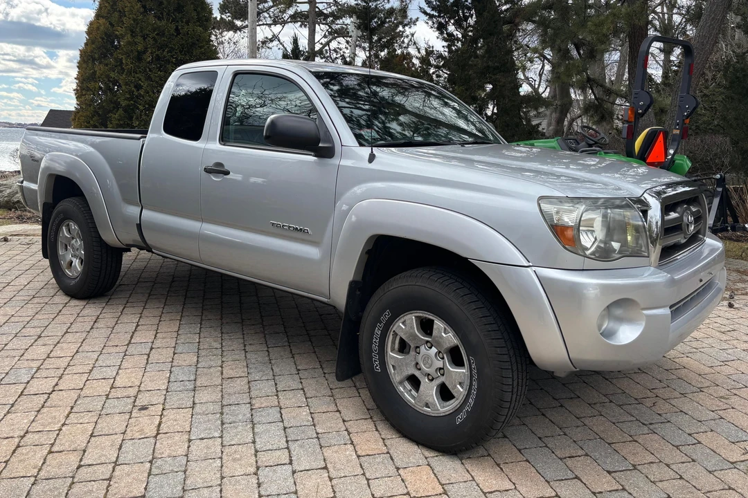 2009 Toyota Tacoma 2nd Gen - Image 3 of 31