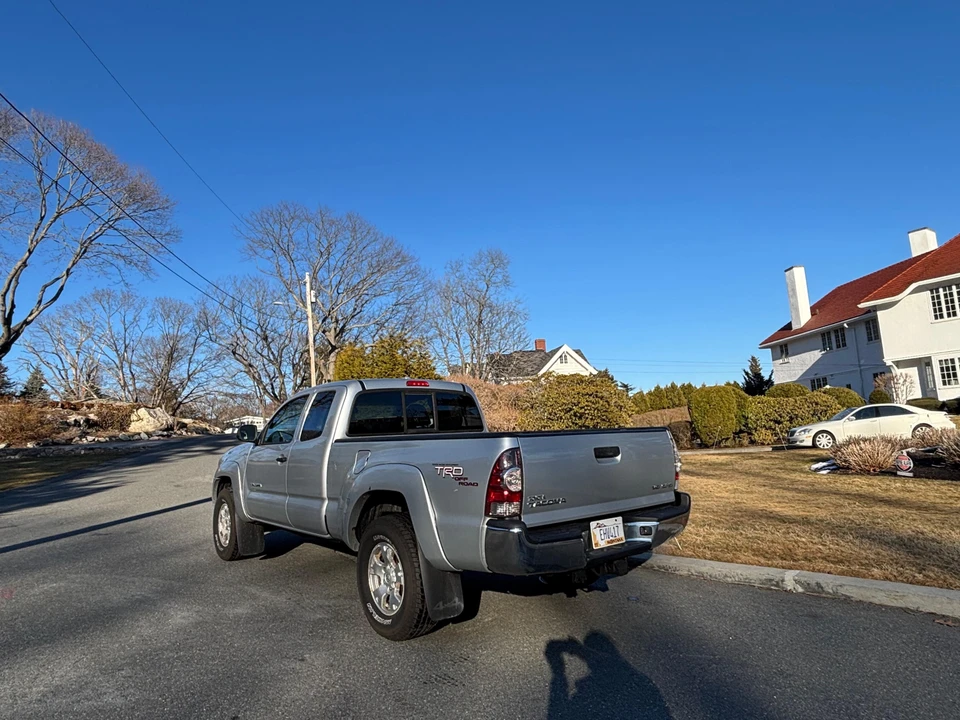 2009 Toyota Tacoma 2nd Gen - Image 10 of 31
