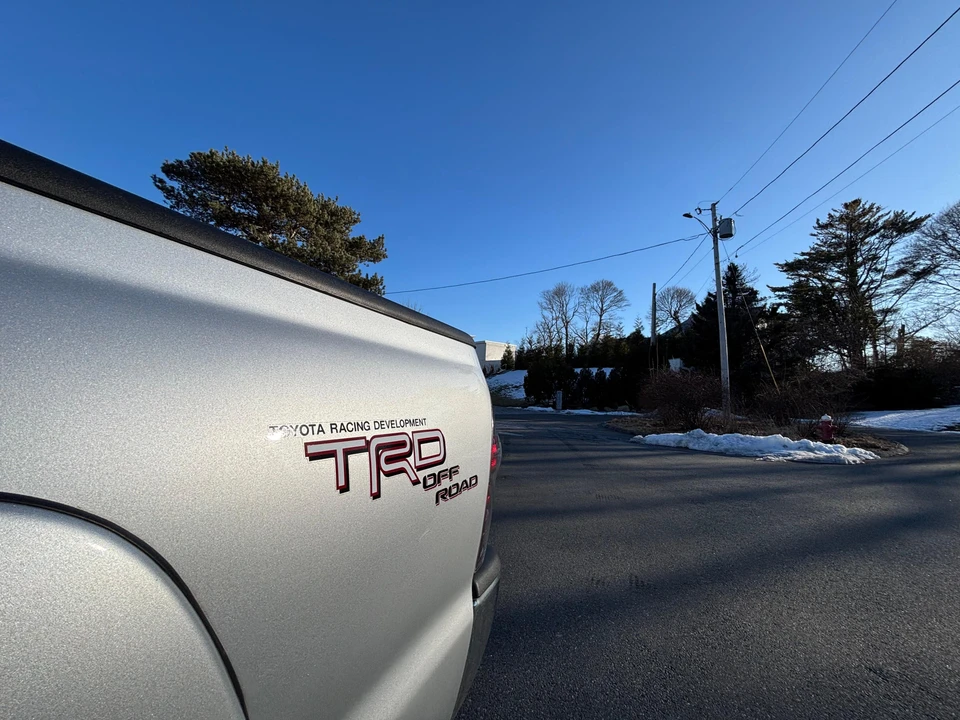 2009 Toyota Tacoma 2nd Gen - Image 25 of 31