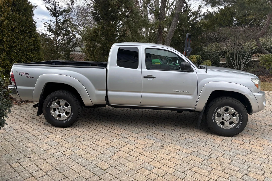 2009 Toyota Tacoma 2nd Gen - Image 14 of 31