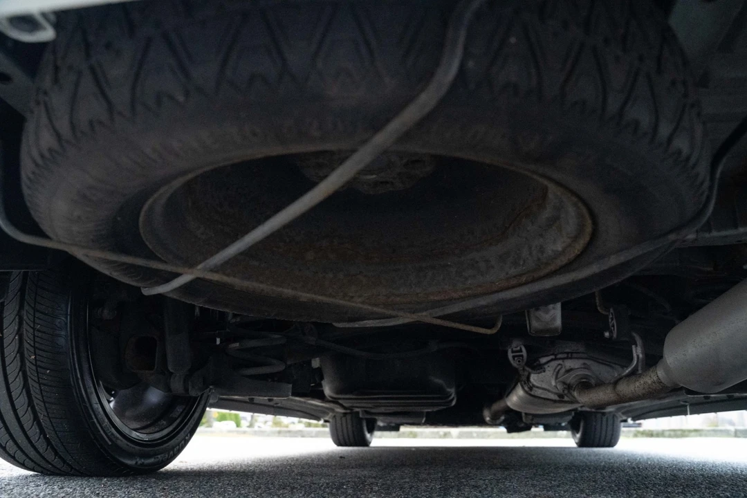2009 Toyota - Image 7 of 7