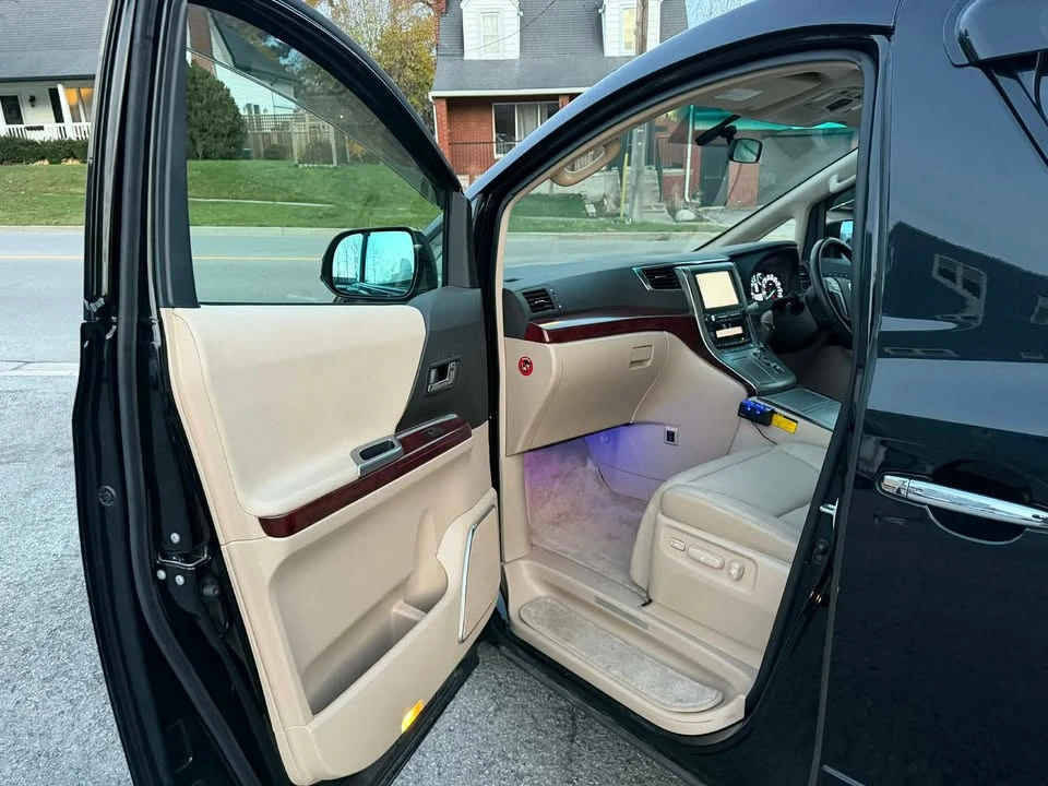 2009 Toyota Previa/Estima 3rd Gen - Image 18 of 20