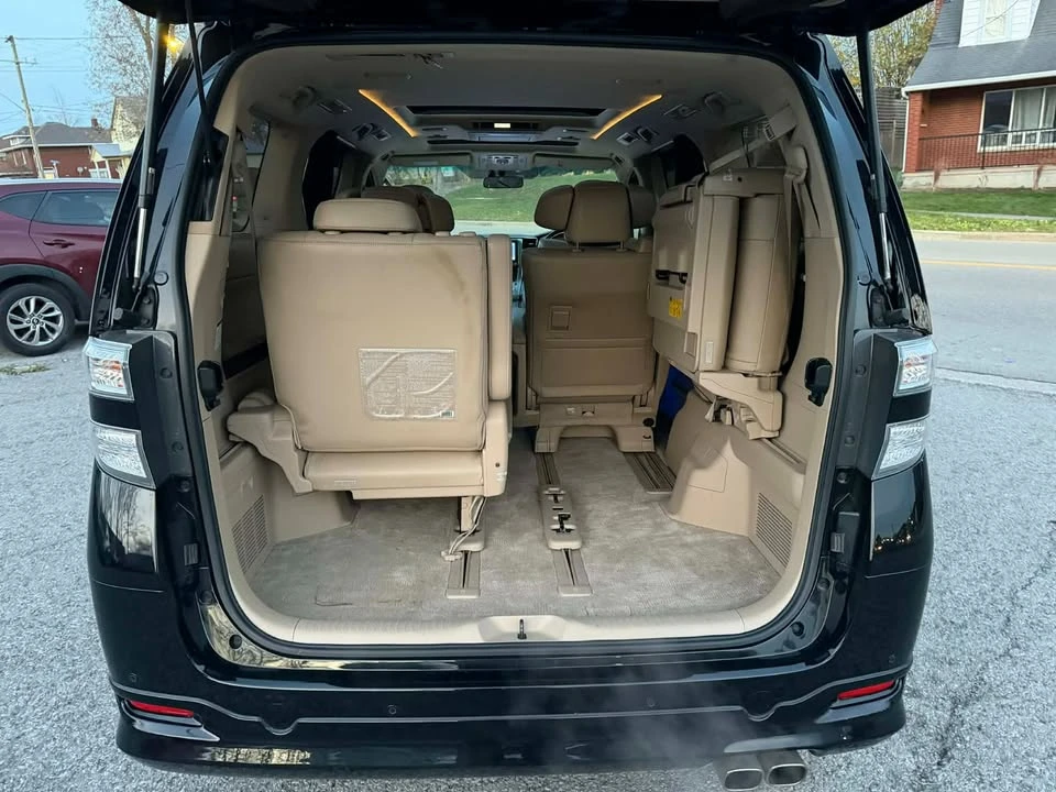 2009 Toyota Previa/Estima 3rd Gen - Image 16 of 20