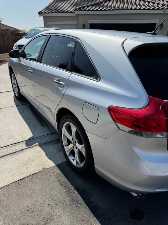 2009 Toyota Venza - Image 8 of 13
