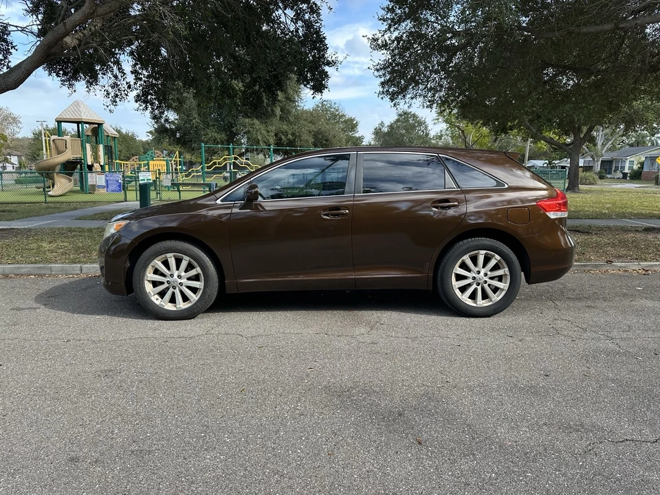 2009 Toyota Venza - Image 6 of 19