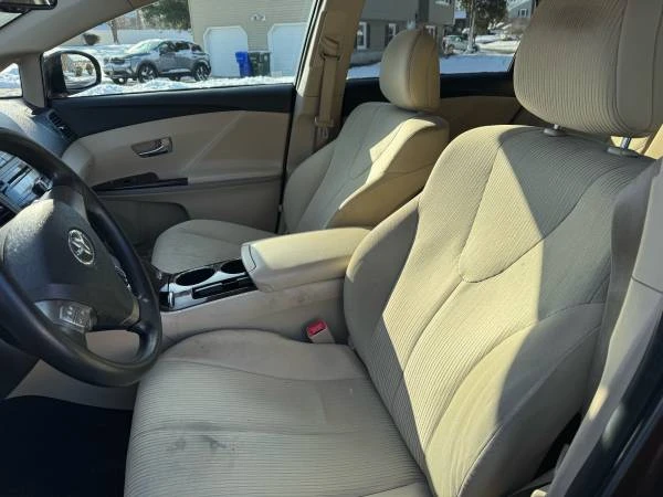2009 Toyota Venza - Image 9 of 10