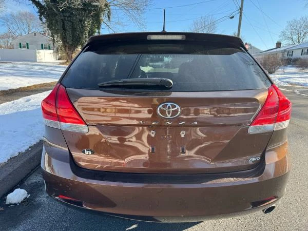 2009 Toyota Venza - Image 6 of 10