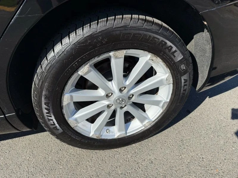 2009 Toyota Venza - Image 11 of 12