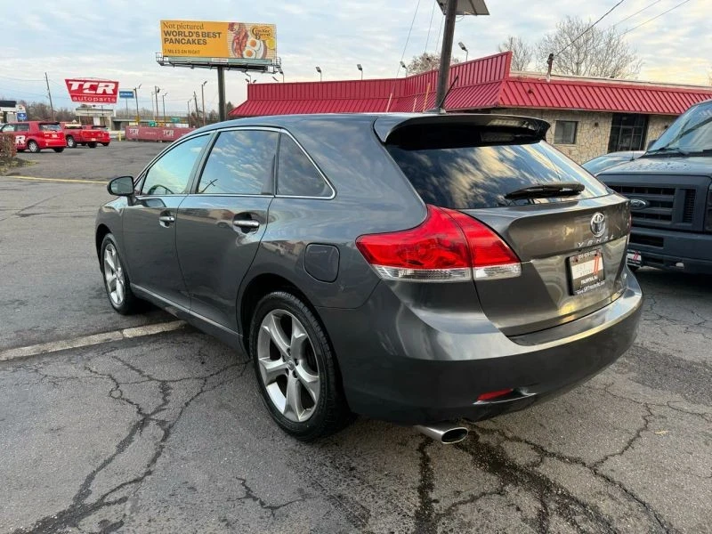 2009 Toyota Venza - Image 6 of 12