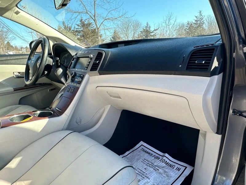 2009 Toyota Venza - Image 12 of 12