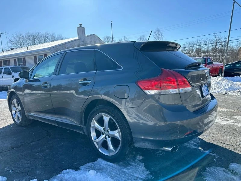 2009 Toyota Venza - Image 6 of 12