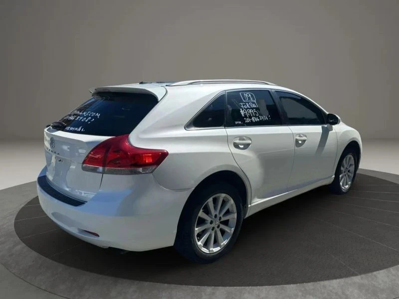 2009 Toyota Venza - Image 9 of 12