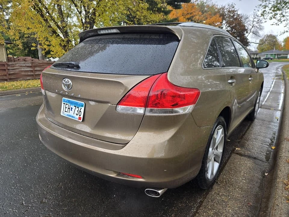 2009 Toyota Venza - Image 9 of 10