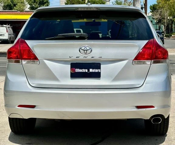 2009 Toyota Venza - Image 4 of 21