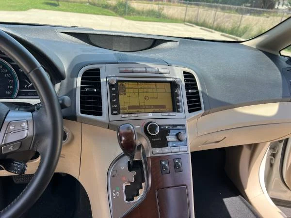 2009 Toyota Venza - Image 20 of 31