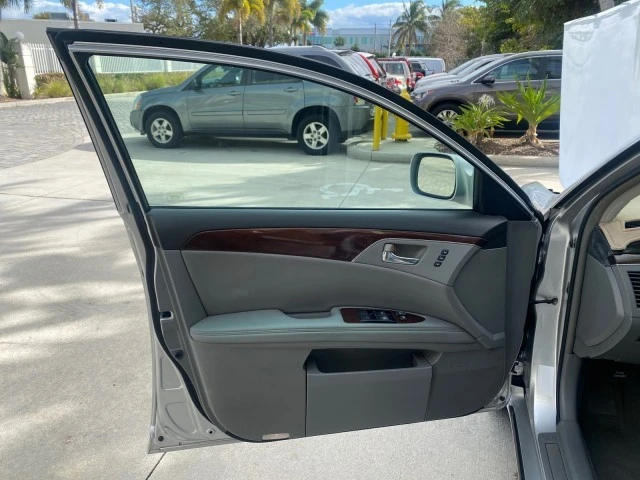 2009 Toyota Avalon 3rd Gen - Image 10 of 21