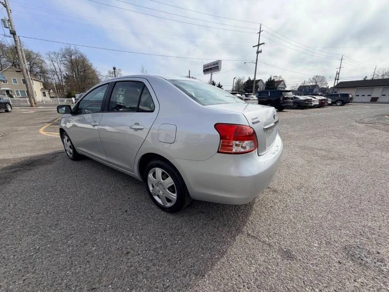 2009 Toyota Yaris - Image 12 of 12
