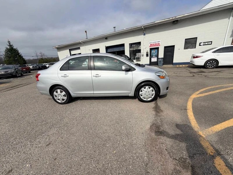2009 Toyota Yaris - Image 5 of 12