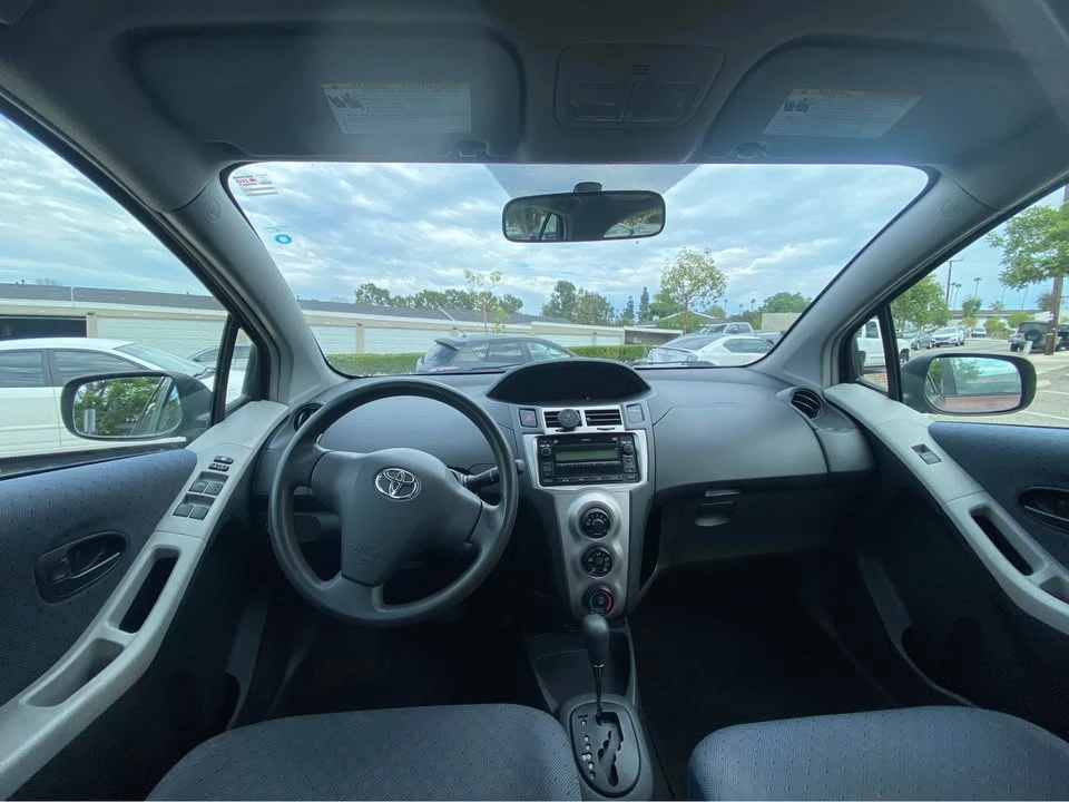 2009 Toyota Yaris - Image 4 of 9