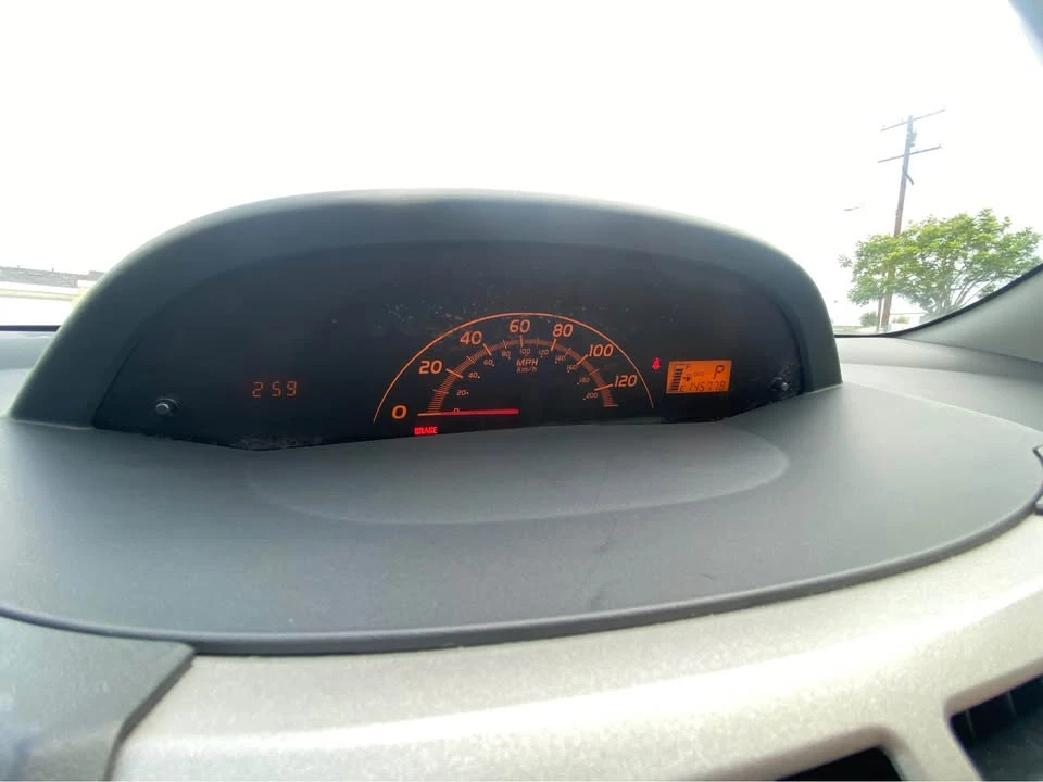 2009 Toyota Yaris - Image 8 of 9