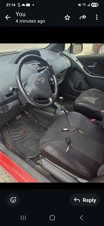 2009 Toyota Yaris - Image 10 of 12