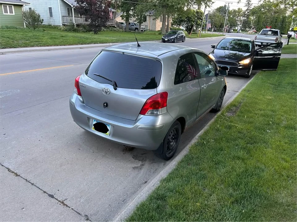 2009 Toyota Yaris - Image 6 of 11