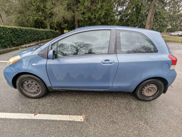 2009 Toyota Yaris - Image 2 of 10