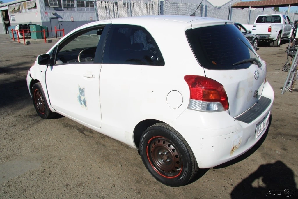 2009 Toyota Yaris - Image 4 of 21