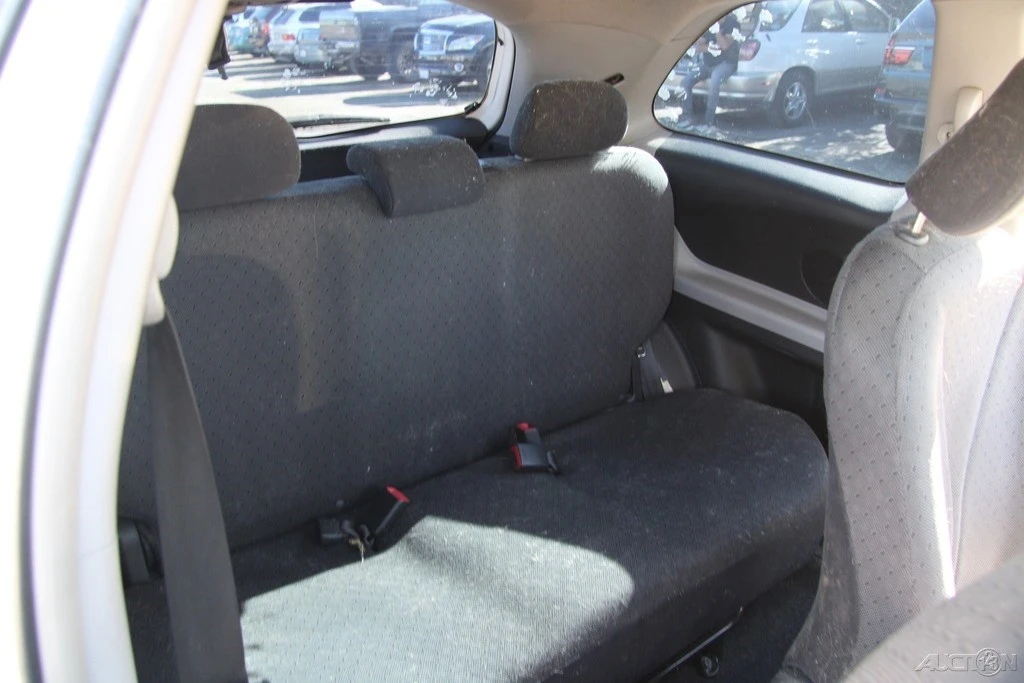 2009 Toyota Yaris - Image 19 of 21