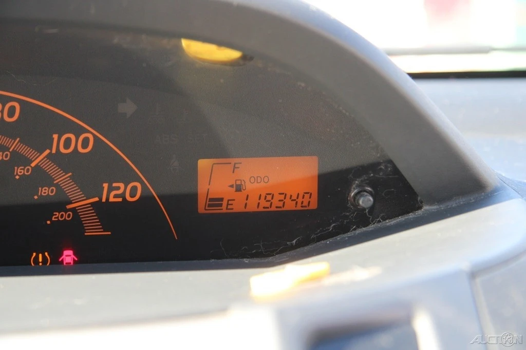 2009 Toyota Yaris - Image 14 of 21