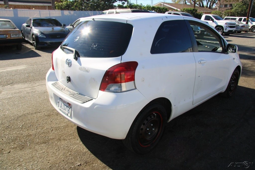 2009 Toyota Yaris - Image 6 of 21