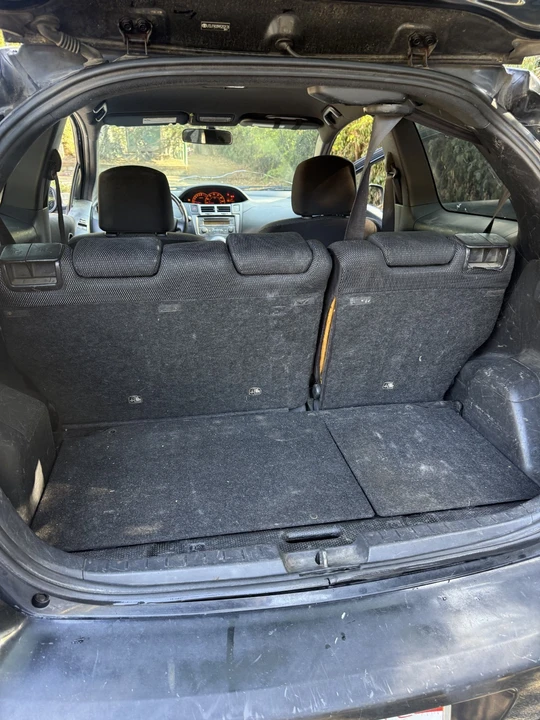 2009 Toyota Yaris - Image 6 of 6