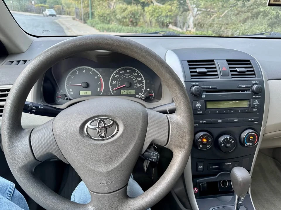 2009 Toyota Corolla 10th Gen - Image 13 of 14