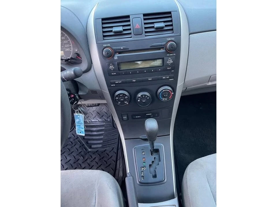 2009 Toyota Corolla 10th Gen - Image 9 of 16