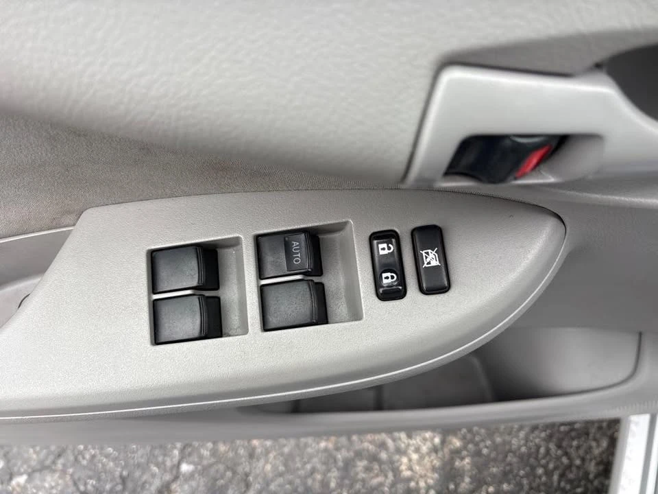 2009 Toyota Corolla 10th Gen - Image 11 of 18