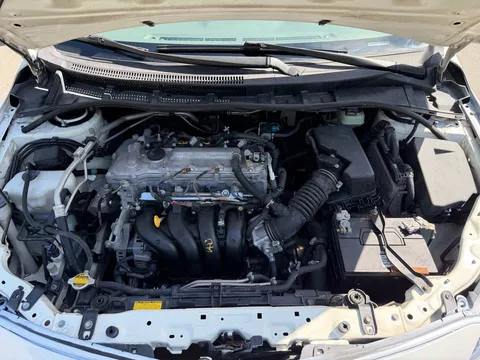 2009 Toyota Corolla 10th Gen - Image 2 of 17
