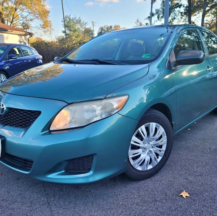 2009 Toyota Corolla 10th Gen - Image 1 of 17