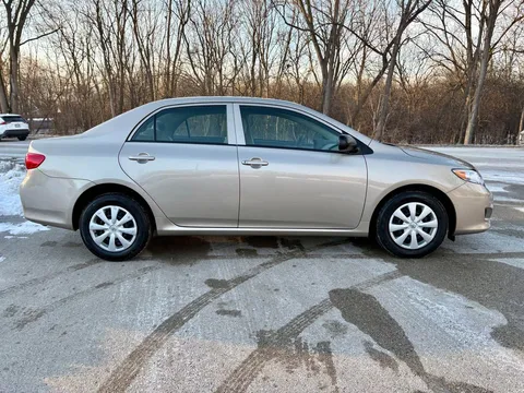 2009 Toyota Corolla 10th Gen - Image 2 of 20